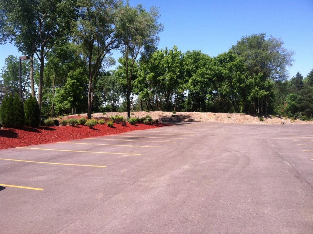Price Pointe Inn وكيشا المظهر الخارجي الصورة
